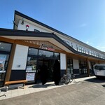 モンキーカフェ - 観光施設 ここにもあるじゃ