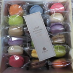 フランソワ・一閑 - 料理写真:2024年の｢天使がくれたマカロン｣5280円