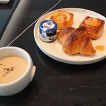 インターコンチネンタル 横浜Pier 8 - 