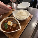 スープカレー屋 鴻 神田駿河台店 - 
