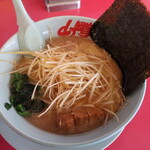 ラーメン山岡家 - 料理写真:ネギ醤油(840円)