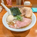 焼きあご煮干しらぁめん はなかぜ - 特製焼きあご煮干し塩らぁめん