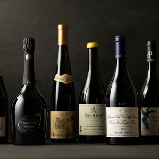 名門メゾンから気鋭の造り手まで、珠玉のワインを厳選してお届け
