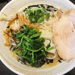 麺酒房 龍安 - 黒醤油ラーメン（大盛）