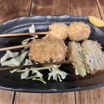 居酒屋　葉牡丹 - 串揚げ各100円台
