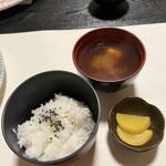 松屋酒店 - 白ご飯　お汁　