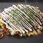 風の街 - 料理写真:お好み焼きの定番！！　ぶた玉６６０円　★当店のオススメは『油かす』のトッピング