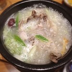 韓菜 - 限定20食の参鶏湯ランチ。接客が良くてチャキチャキの女将がいて、綺麗なお店。今度は夜に行きたい♪