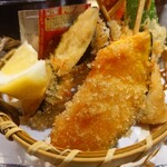 回転すし北海道 - 魚と野菜の串揚げ