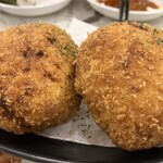 タカマル鮮魚店 新橋店 - カニクリームコロッケもデカっ