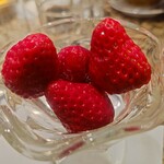 回転すし北海道 - いちご