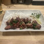 炭火焼鳥 心 - レバごま塩