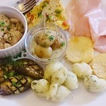 前菜の盛り合わせ