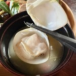 TOHAKU茶館 - ハマグリが入っているとは、贅沢なお椀です