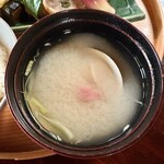 TOHAKU茶館 - ハマグリの白味噌汁