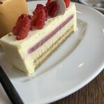 パティスリー・パリセヴェイユ - こってりなのに爽やかなの。素晴らしいケーキ。シヴェルニー。