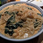 アダット マルヤマ - クリームパスタ