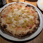 アダット マルヤマ - たらことじゃがいものピザ