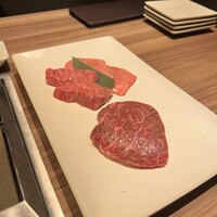 焼肉うしごろ 新宿三丁目店 - 