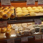 Bakery Cafe Refrain - 
