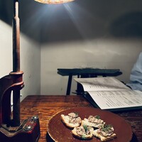 ワインとくつろぐ ツキアカリ - 