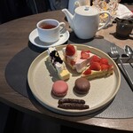 TAVERN by the green - 