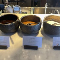 Longrain Tokyo - ドレッシングはどれも美味しかったです♪
