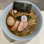 らぁめん 涼虎 - 味玉らぁめん（醤油）