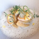 naturam kazuya sugiura - 1️⃣私の前菜《丹波黒鶏と赤海老のラビオリ》