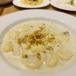 ミルヴァン フィオーリ - 