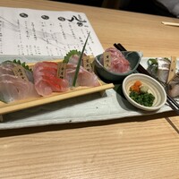 八吉 新宿西口店 - 