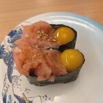 すし江戸 - まぐろユッケ