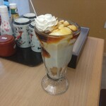 すし江戸 - 生クリームプリンパフェ