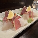 万 Dining Bar - 