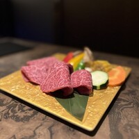 個室焼肉 さんびょうし 別邸 - 