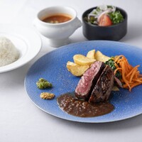 黒毛和牛熟成肉赤身ステーキランチ