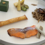 エヴァム・エヴァ・ヤマナシ・アジ - 