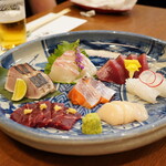 旬味 いやさか - ●お造里4人前
鯛、カツオ、はりいか、帆立、サーモン、さわら、くじら