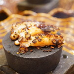 旬味 いやさか - 強烈な風味で旨さをそそる！