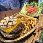 クアアイナ - チーズバーガーセット ¥1670-