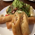 ル・ヴィルギュル - 今回初の洋風春巻き　新しい試みが気持ちよし