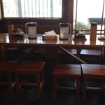 本格手打 いわしや - (内観)8名掛け大テーブル席