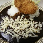 カツカレー700円 チーズトッピング