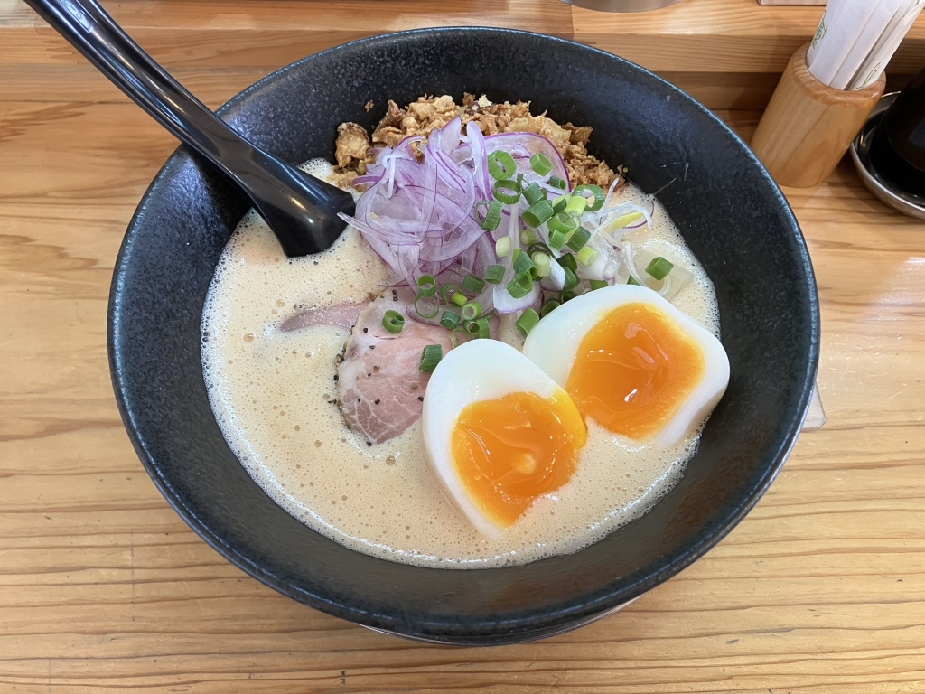 写真 : 鶏泡そば 草戸ベース （kusado base） - 福山/ラーメン