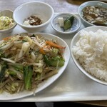 市場食堂 中華 美山 - 