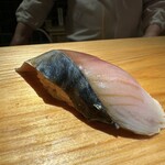 佐野鮨 - ◆〆鯖　小肌ではなく〆鯖でした。さっぱりし過ぎる必要が無いかもです。