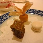 海鮮名菜　香宮 - 自家製お菓子