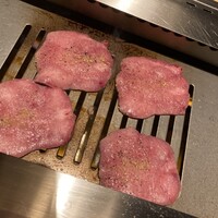 TANAKA YAKINIKU RESTAURANTE - 