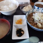 もつ煮ショップ - もつ煮定食+ミニカレー 600円