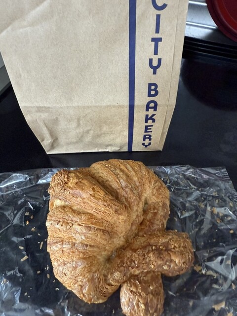 THE CITY BAKERY Kyoto Nishikoji Ten